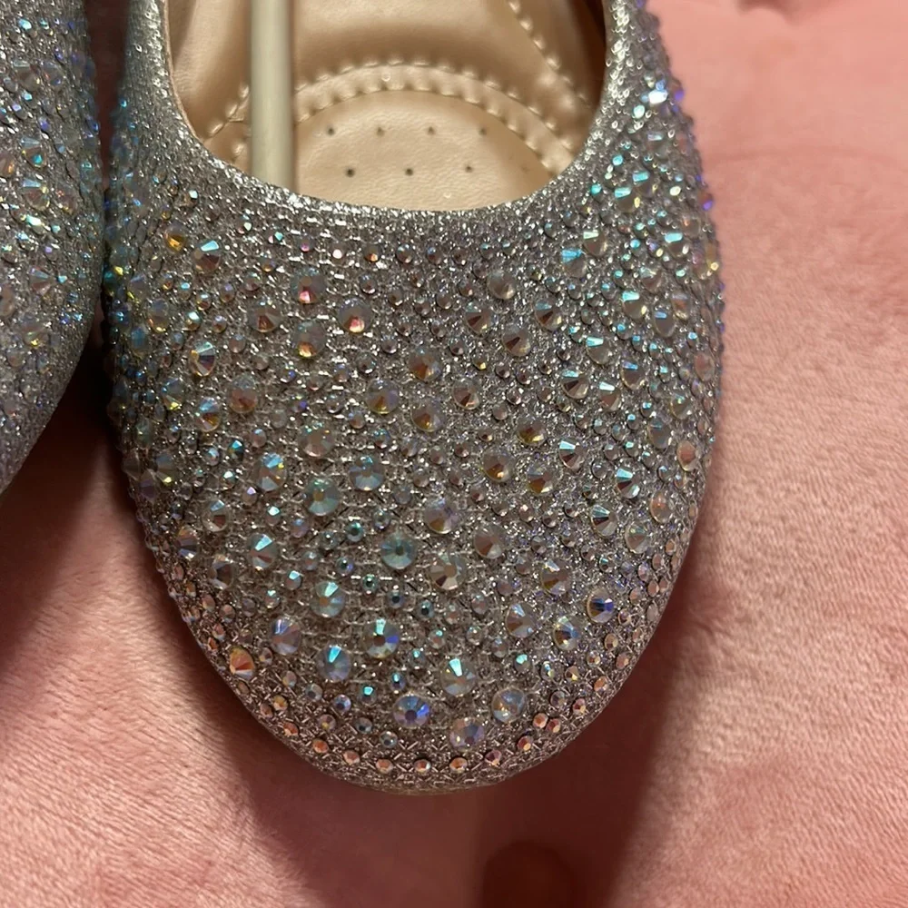 Top moda comfort girls shoes size 6.5 GUC